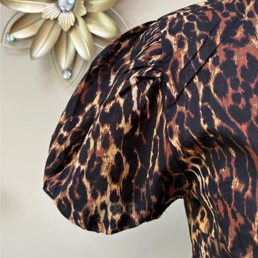 NWT Live 4 Truth Leopard Print Puff Sleeve Blouse - Picture 6 of 11